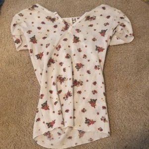 Shirt that is V neck size xs